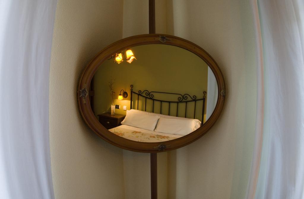 Hostal Barrera Madrid Eksteriør bilde